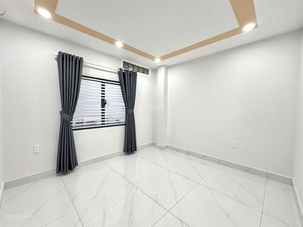 Cực hiếm, căn chính chủ 52.8m2 ngay quang trung, gò vấp  4.1 tỷ. shr, hẻm ô tô, khu vực sầm uất
