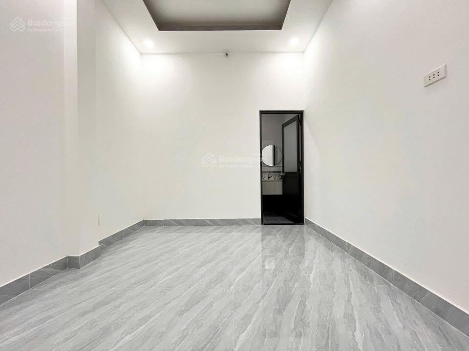 Bán nhà 2 lầu, hẻm 5m ngay nguyễn xí, bình thạnh  3 tỷ 220 / 58.8m2, hẻm xe hơi 5m. sổ hồng riêng