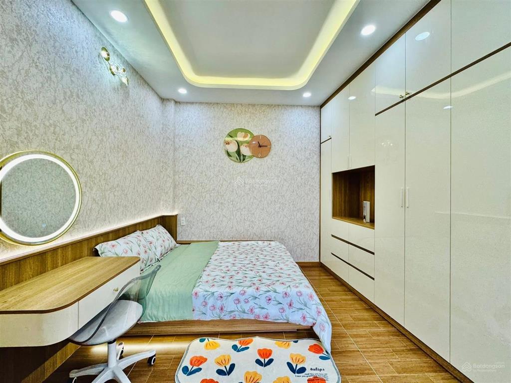 Bán nhanh căn nhà hẻm 1/ đ. bạch đằng, tân bình. 55.2m2. hẻm xe hơi, vị trí đắc địa