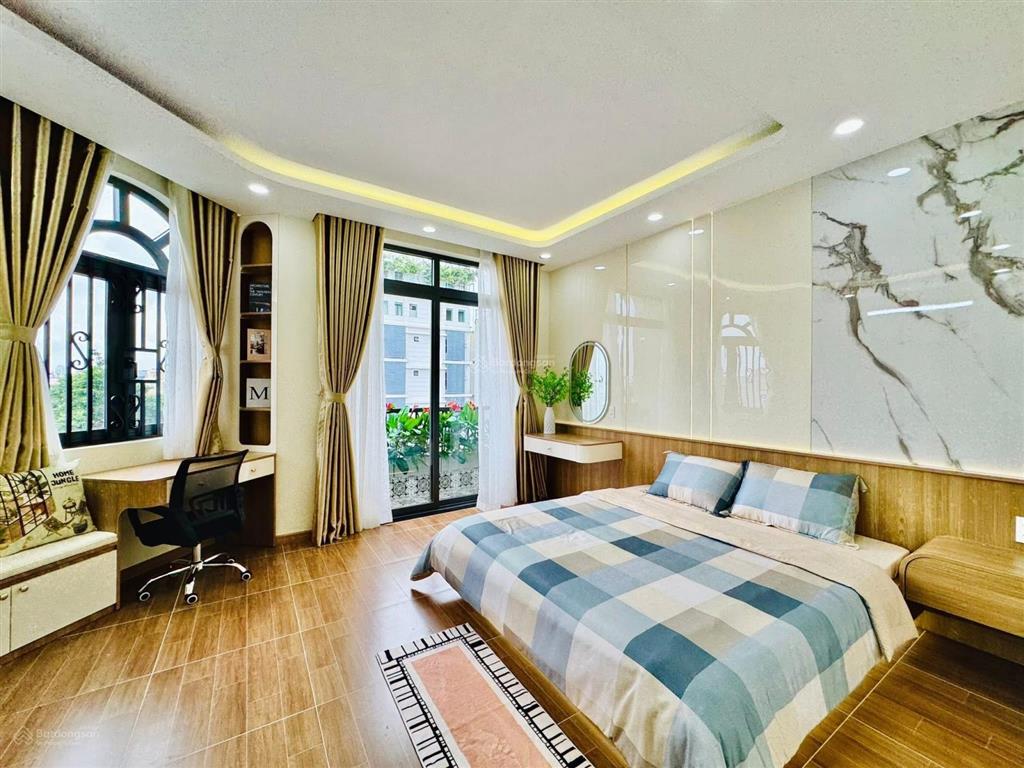 Bán nhanh căn nhà hẻm 1/ đ. bạch đằng, tân bình. 55.2m2. hẻm xe hơi, vị trí đắc địa