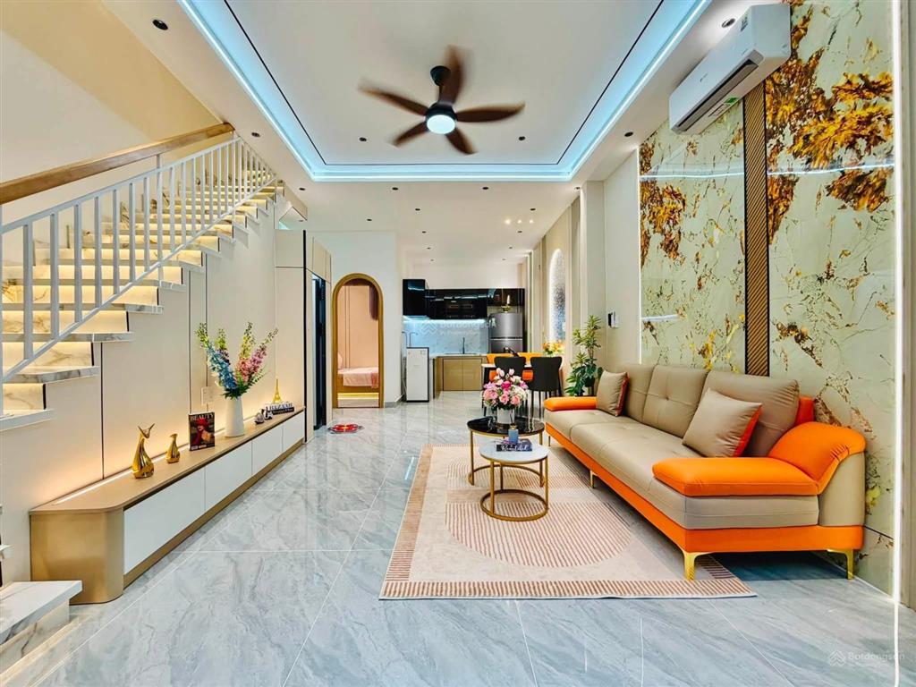 1 căn duy nhất siêu đẹp ngay nguyễn văn công, gò vấp  4 tỷ 490 / 51.5m2. shr, hẻm 4.5m cực thoáng