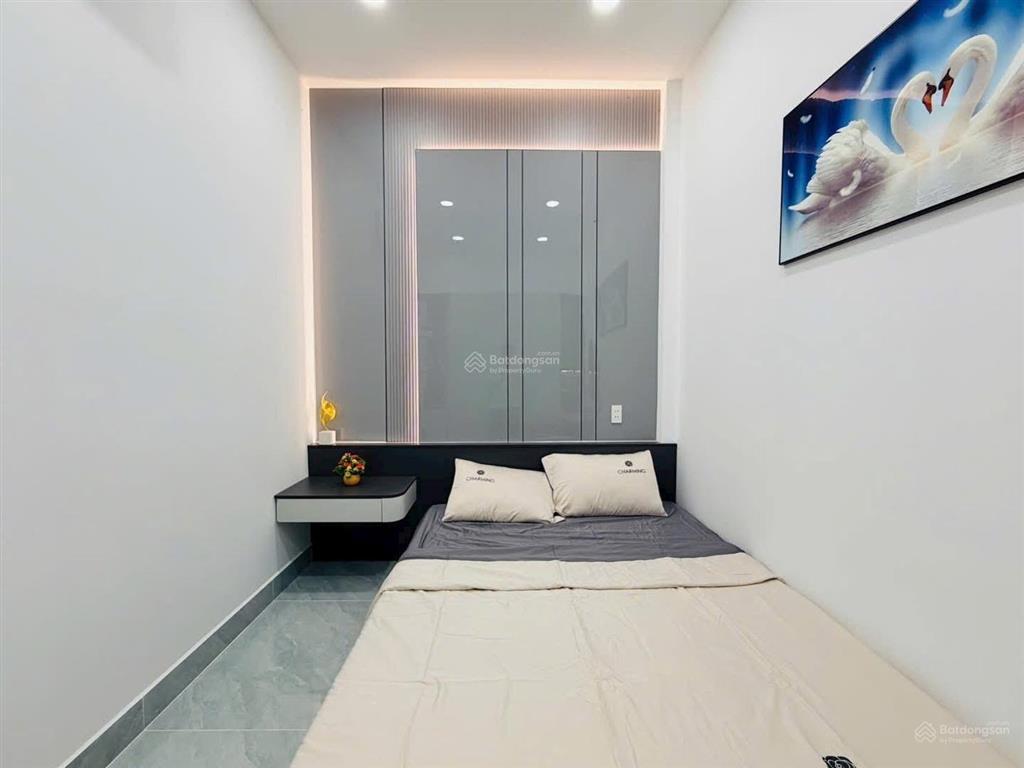 Bán nhanh căn nhà đường lê quang định, bình thạnh. 51.4m2. shr, hẻm xe hơi 5m