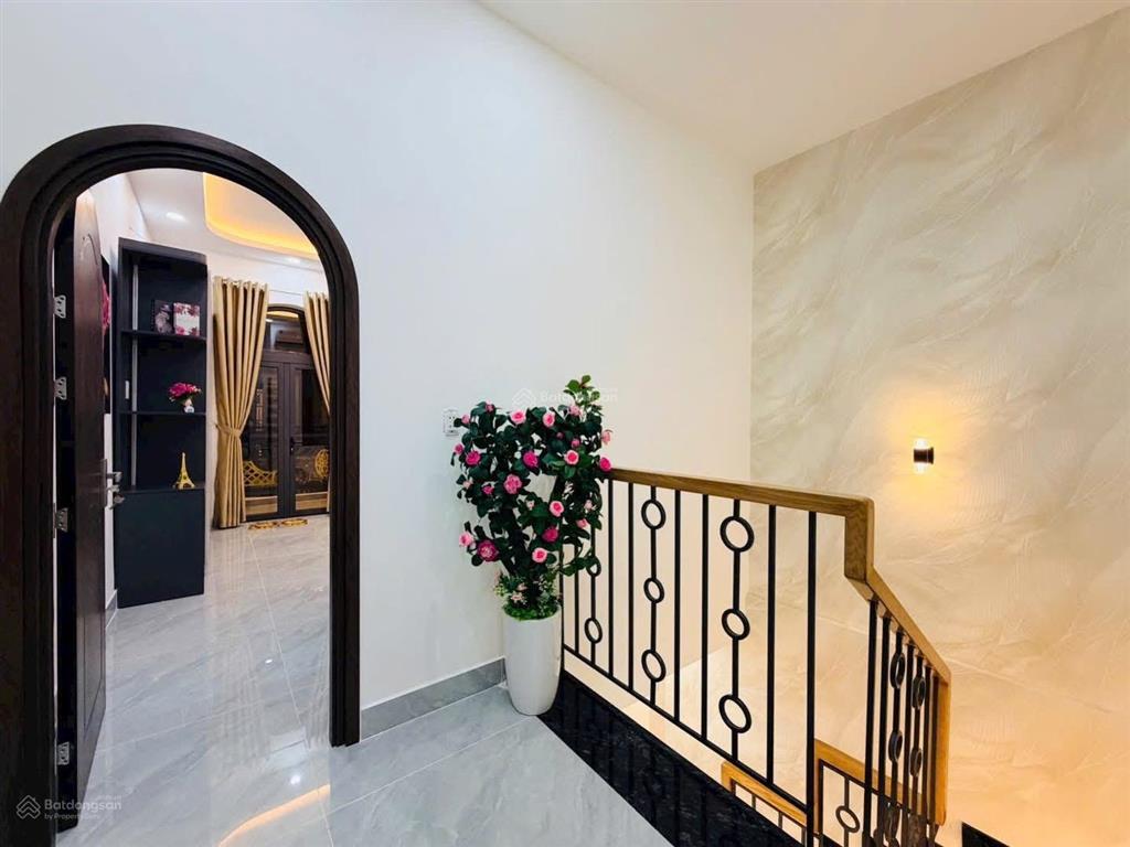 Bán nhanh căn nhà đường lê quang định, bình thạnh. 51.4m2. shr, hẻm xe hơi 5m