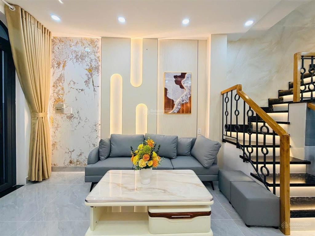 Bán nhanh căn nhà đường lê quang định, bình thạnh. 51.4m2. shr, hẻm xe hơi 5m