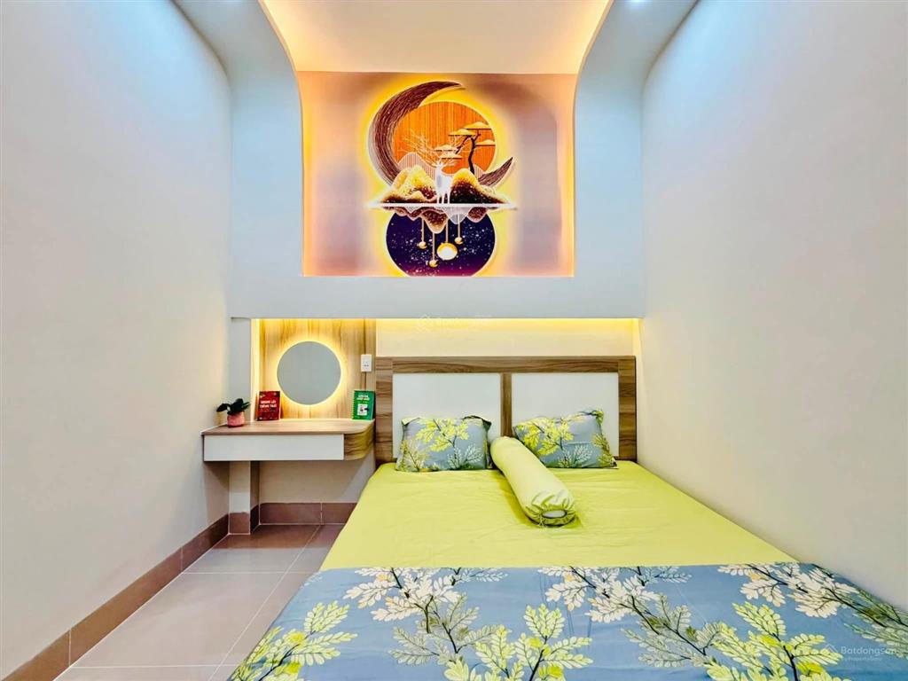 Căn nhà đẹp 61.2m2 gần coopmart nguyễn kiệm, phú nhuận. sổ hồng riêng, hẻm xe hơi 5m