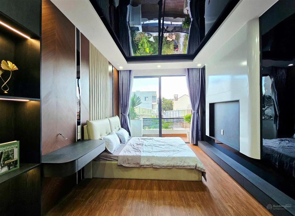 Bán nhà chính chủ, sổ riêng ngay đường số 18, thủ đức. 51m2. hẻm xe hơi