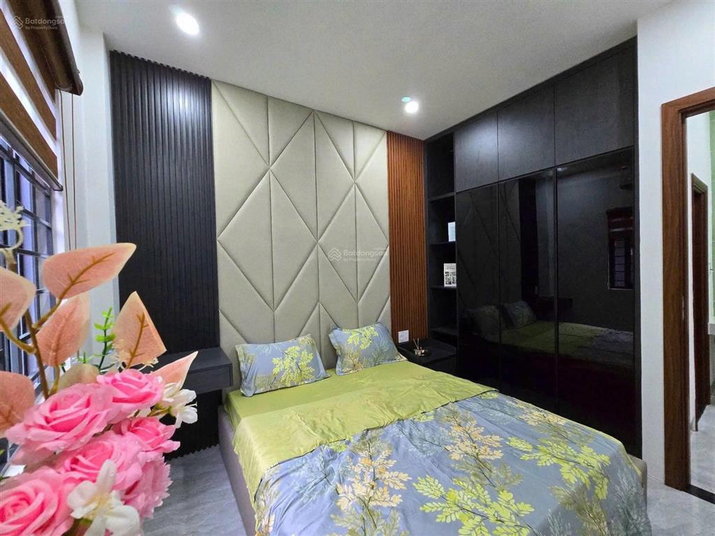 Bán nhà chính chủ, sổ riêng ngay đường số 18, thủ đức. 51m2. hẻm xe hơi