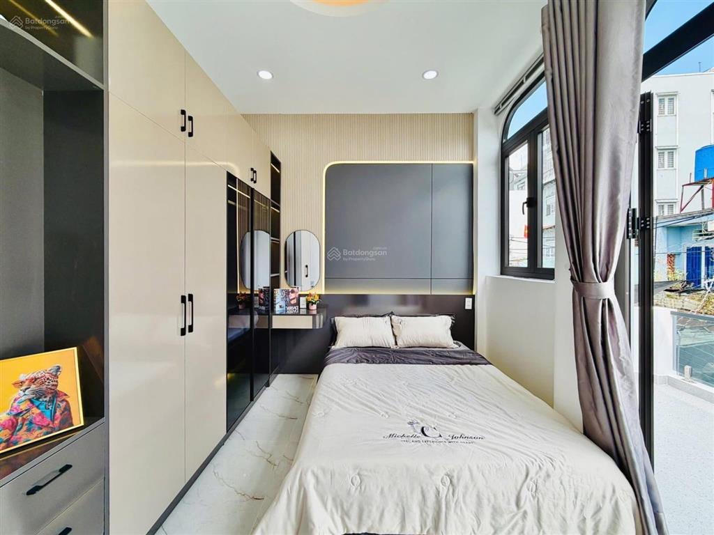 Siêu phẩm nhà đẹp, hẻm xe hơi ngay kha vạn cân, thủ đức 52m2. sổ hồng riêng. gọi ngay