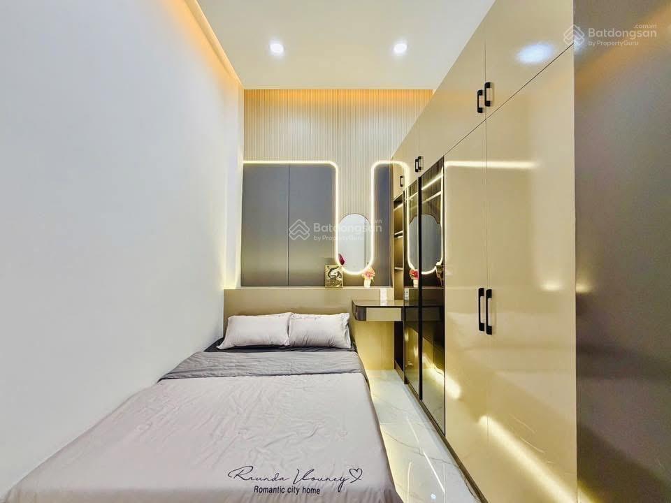 Siêu phẩm nhà đẹp, hẻm xe hơi ngay kha vạn cân, thủ đức 52m2. sổ hồng riêng. gọi ngay