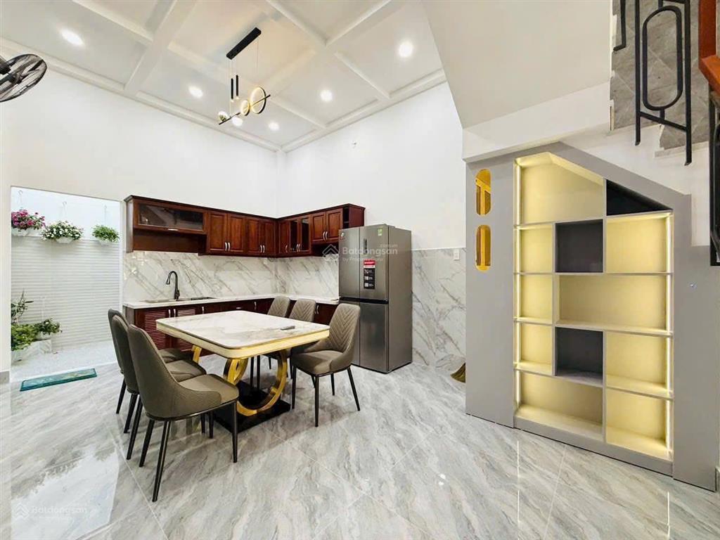 Chính chủ gửi bán nhà 40m2 lê văn duyệt sổ hồng riêng. khu vực tt bình thạnh