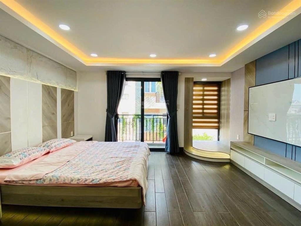Bán nhà 3tỷ100tr đang còn hợp đồng cho thuê 20tr/tháng dt 55.2m2 ba tháng hai q10. sổ hồng riêng.