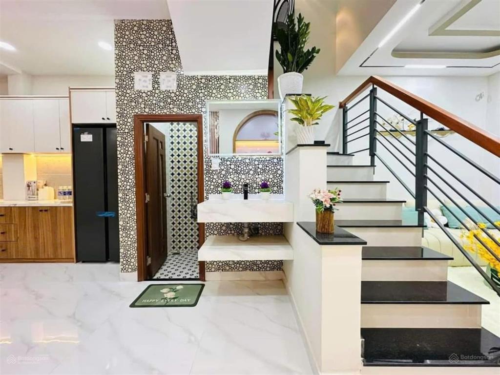 Mua nhà đẹp đường số 38, h.b.chánh, q.thủ đức, 75m2 nhỉnh 3 tỷ 190, sổ hồng riêng,  ngay
