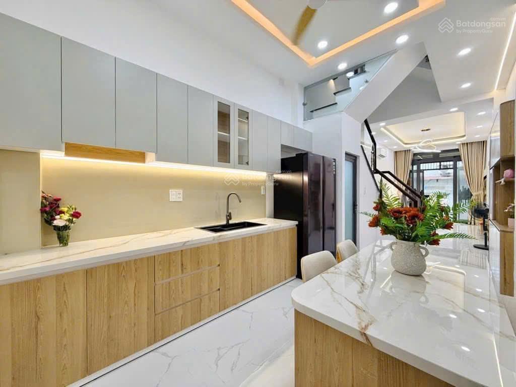 Siêu phẩm 2 tầng lê trọng tấn, quận tân phú, 48m2 nhỉnh 2 tỷ 590, sổ hồng riêng,  ngay