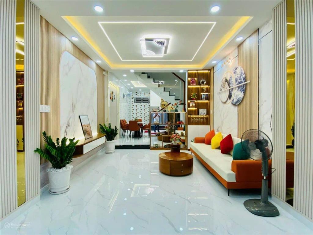 Bán nhà đường số 27, quận thủ đức, dt 60m2 nhỉnh 3 tỷ 190, sổ hồng riêng chính chủ