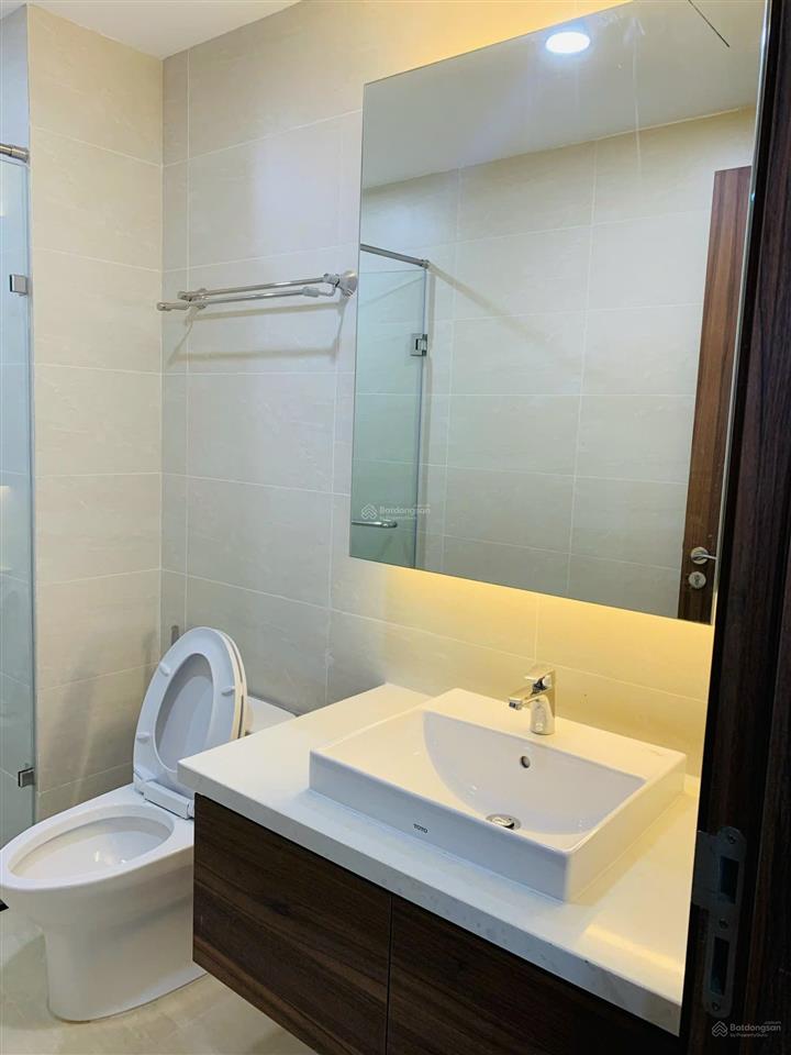 Cực hiếm cho thuê căn góc 3 ngủ full đồ tại golden park, nhà đẹp,120m2 view thành phố  0393 686 ***