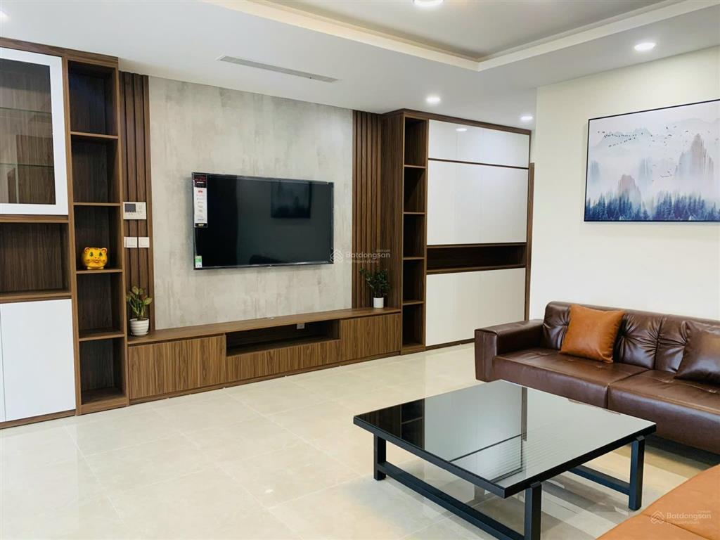 Cực hot! bán căn 2 ngủ 85m2 tại golden park tower giá hợp lý nhất thị trường.  0393 686 ***
