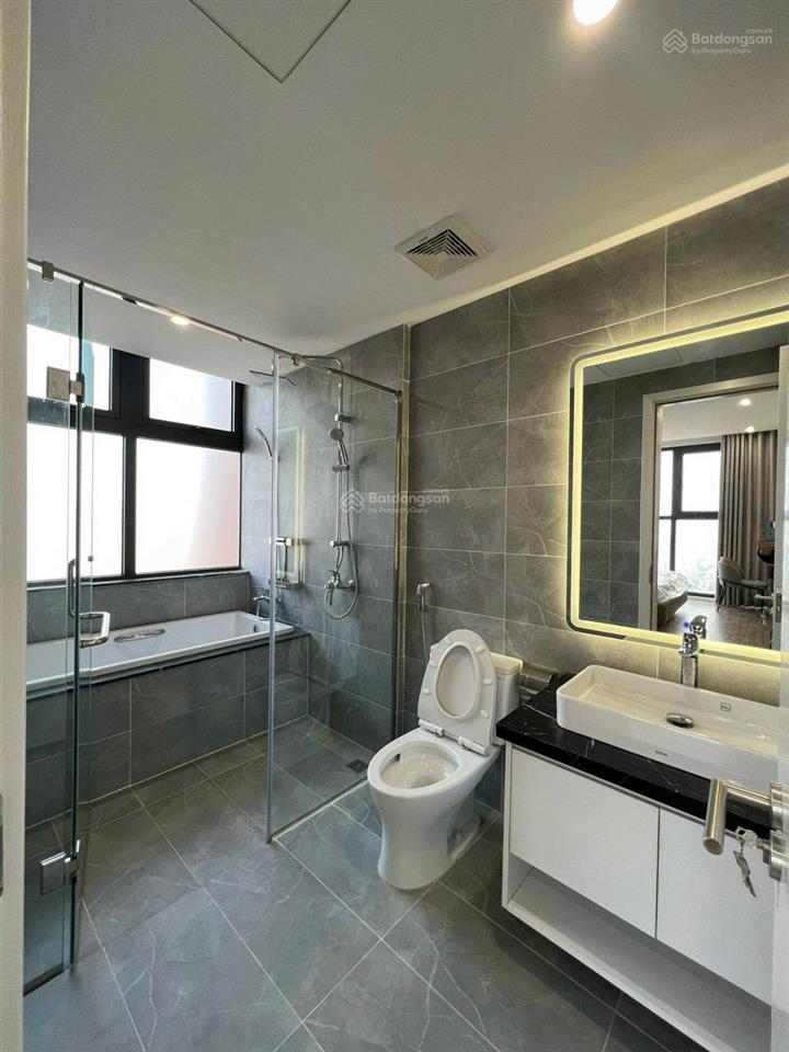 Cho thuê 4 ngủ đầy đủ nội thất tại skypark residence vào ở được luôn view thành phố  0393 686 ***