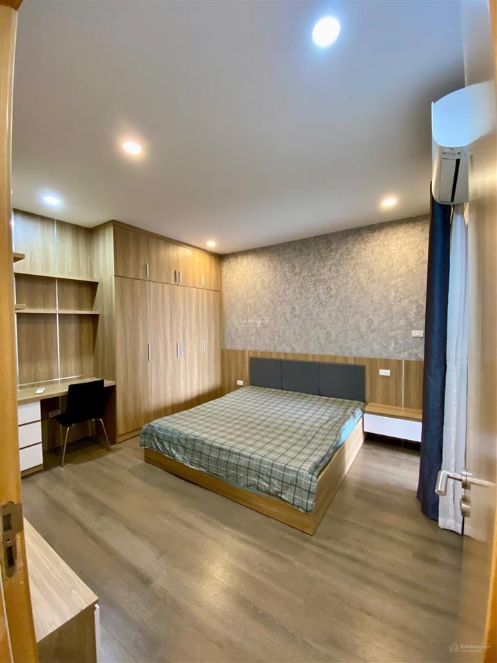 Chính chủ cho thuê căn 3n 115m2 full đồ view thoáng, có slot ôtô dưới hầm vào ở luôn  0393 686 ***