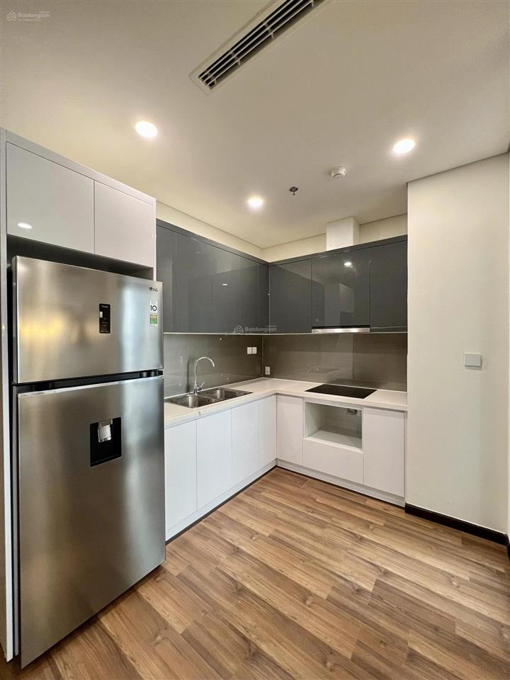 Chính chủ cho thuê the park home 2n nội thất đầy đủ, 85m2 vào ở được luôn view đẹp.  0393 686 ***
