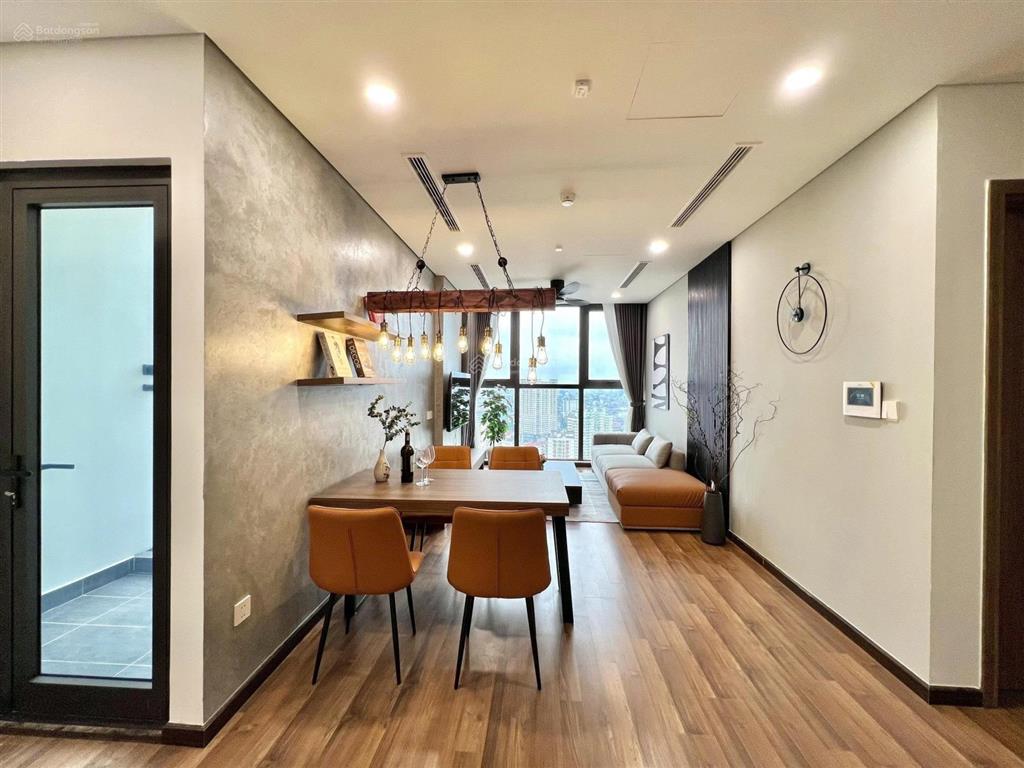 Chính chủ cho thuê the park home 2n nội thất đầy đủ, 85m2 vào ở được luôn view đẹp.  0393 686 ***