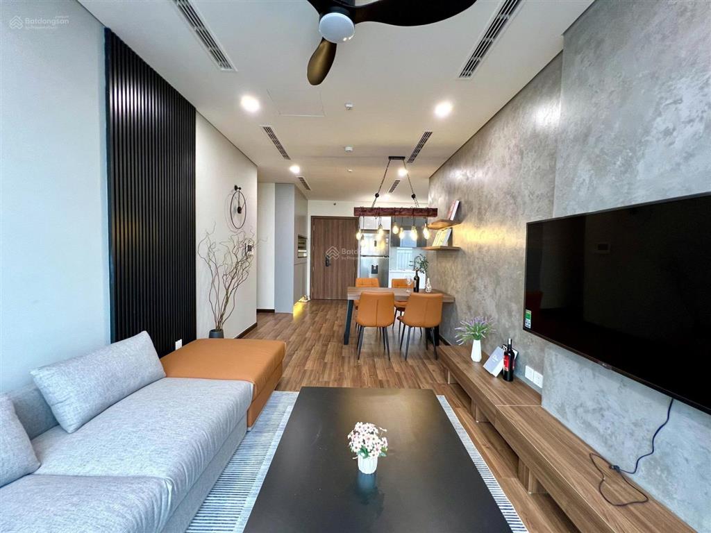 Chính chủ cho thuê the park home 2n nội thất đầy đủ, 85m2 vào ở được luôn view đẹp.  0393 686 ***