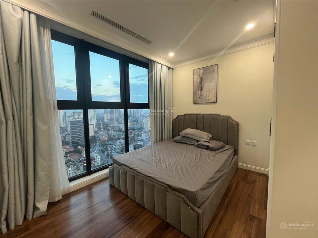 Cho thuê 3 ngủ tầng trung đầy đủ nội thất vào ở luôn tại hateco laroma  0393 686 ***