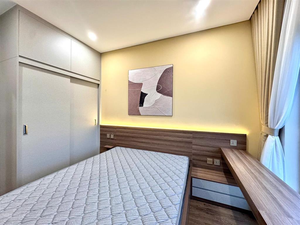 Chính chủ cho thuê tại hoàng thành pearl 3 ngủ đủ nội thất tầng trung, ở được luôn  0393 686 ***