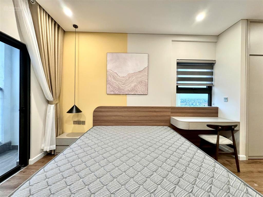 Chính chủ cho thuê tại hoàng thành pearl 3 ngủ đủ nội thất tầng trung, ở được luôn  0393 686 ***