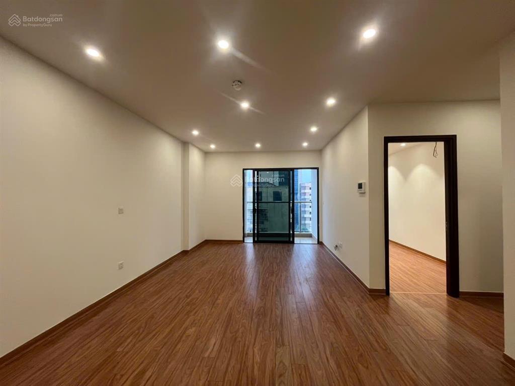 Chính chủ cho thuê căn hộ 3 ngủ 100m2nội thất nguyên bản chủ đầu tư,vào ở được luôn  0393 686 ***