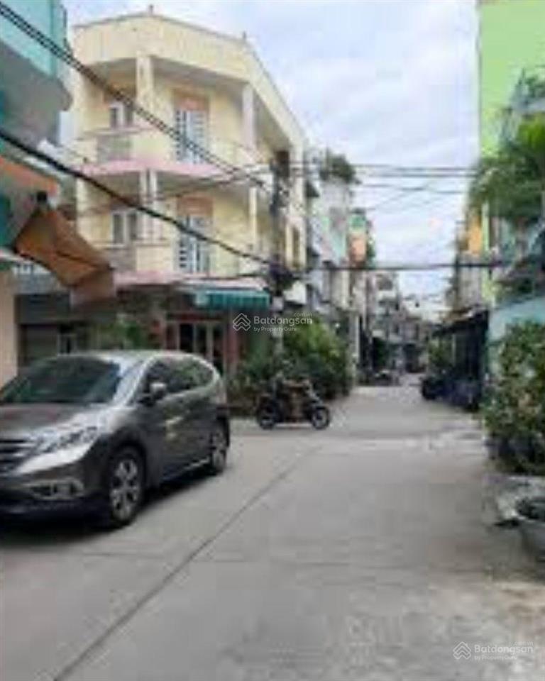 Hxh xóm đất  quận 11 chính chủ 1 đời