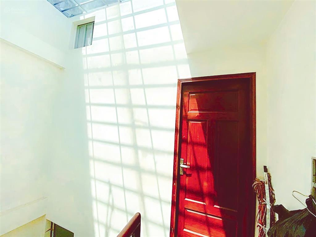 Mặt tiền kinh doanh bửu đình, sát hậu giang