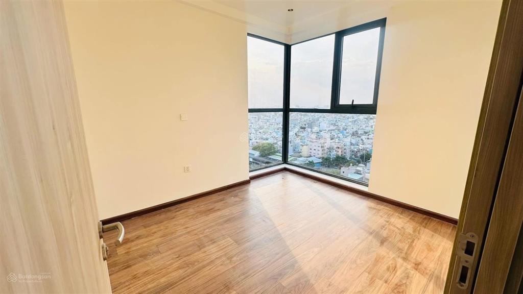 Cho thuê căn hộ cao cấp daqua quận 8 diện tích 82m2 3pn view bến bình đông giá 10tr bao phí qlý