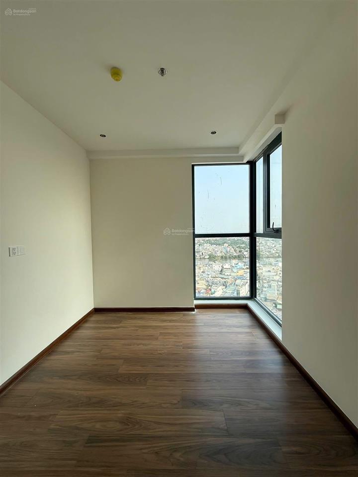Cho thuê căn hộ cao cấp daqua quận 8 diện tích 82m2 3pn view bến bình đông giá 10tr bao phí qlý