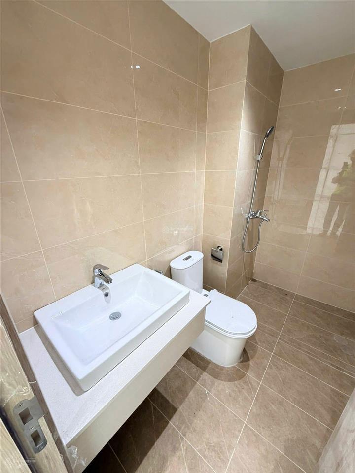 Cho thuê căn hộ d  aqua tại 301 bình đông quận 8 diện tích 60m2 giá 10tr bao phí quản lý 6th