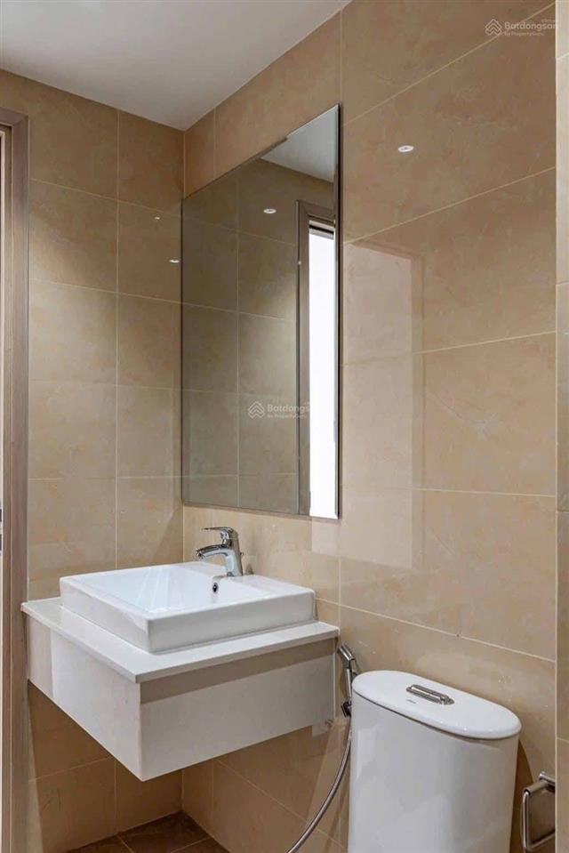 Cho thuê căn hộ d  aqua tại 301 bình đông quận 8 diện tích 60m2 giá 10tr bao phí quản lý 6th