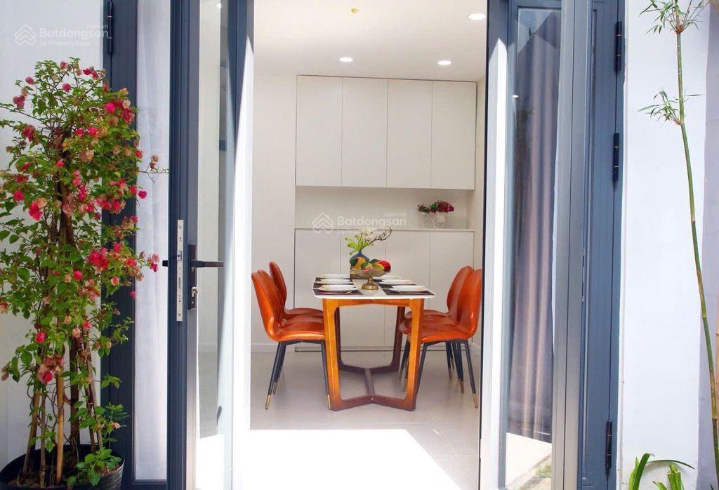 Bán nhà riêng sân vườn nguyễn văn đậu bình thạnh, 104m2 ngang 13m, 2 tầng btct, nhà mới đẹp, ở ngay