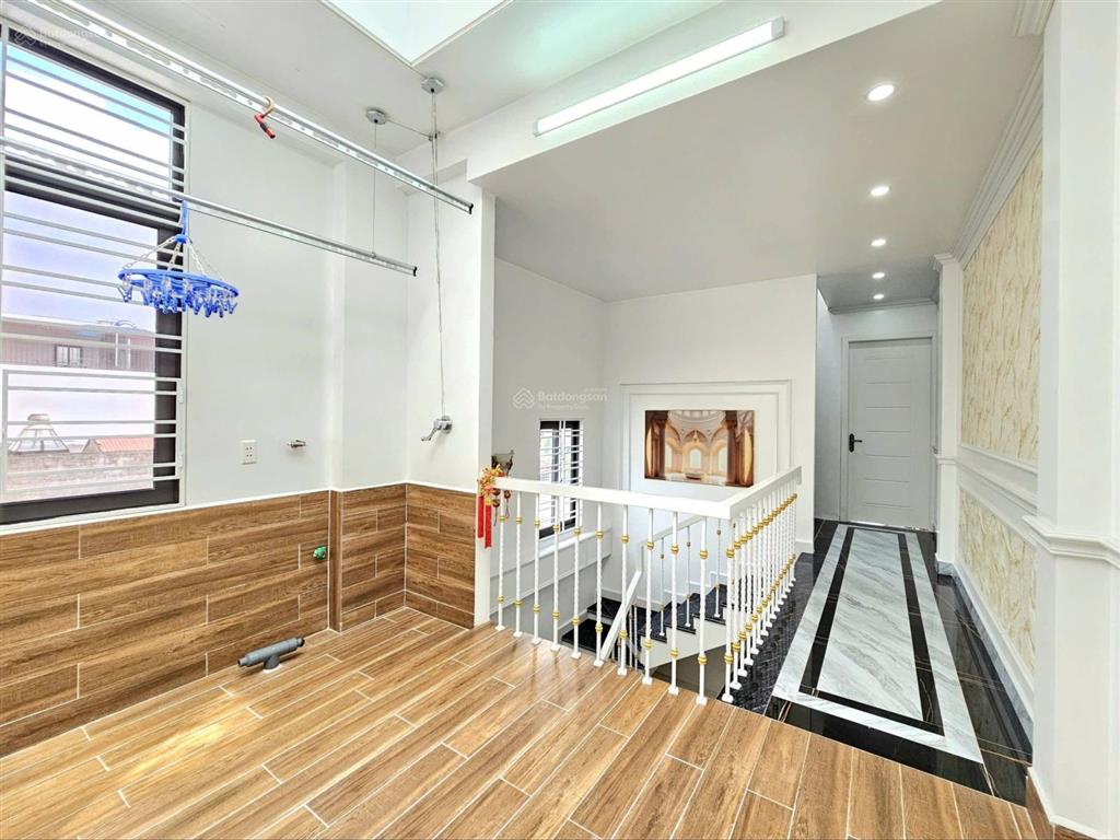 Siêu hiếm phan đăng lưu 85m2, 4 tầng thang máy, hẻm xe hơi, khu vip không ngập, dân trí cao 10.x tỷ