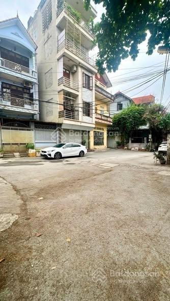 Siêu phẩm lô góc huỳnh văn bánh phú nhuận, 65m2, 4 tầng, hẻm thông kinh doanh, 9.1 tỷ