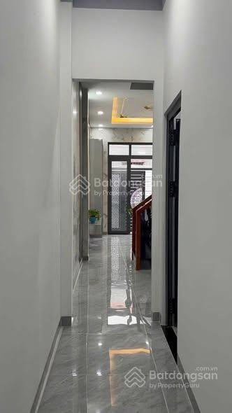 Bán nhà nơ trang long bình thạnh 56m2, ô tô đỗ cửa, sổ hoàn công đủ, hỗ trợ vay 80%, giá chỉ 6 tỷ