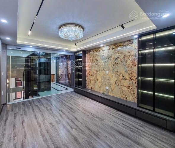 Biệt thự nguyễn trọng tuyển, phú nhuận, 79.5m2, ngang 5m, 4 tầng có thang máy, gara ô tô, 10.x tỷ
