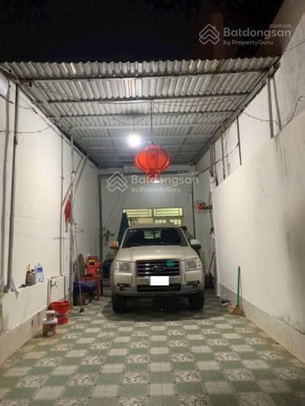 Hiếm! bán nhà mặt tiền hẻm phan đăng lưu, phú nhuận gần 100m2, ô tô đậu trong sân, dòng tiền có sẵn