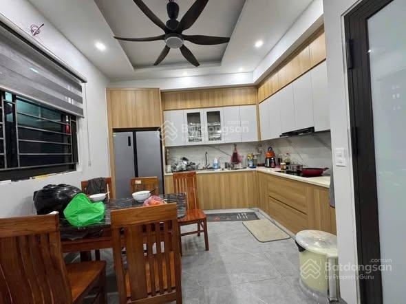 Chủ ngộp trận chung kết bán gấp phan tây hồ phú nhuận  55m2 4t căn góc ô tô đỗ bên hông, bán nhà