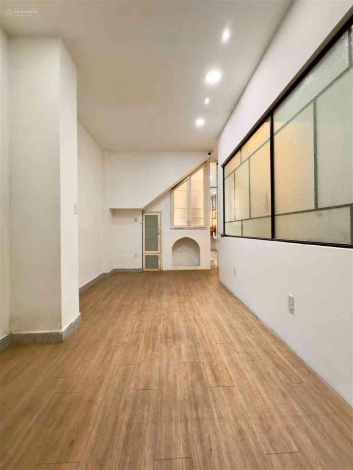 Giảm 1.1 tỷ! mt nguyễn đình chính, phú nhuận 136m²  gpxd 4 tầng  chỉ 23.9 tỷ