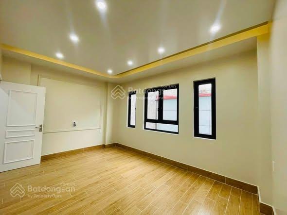Bùi hữu nghĩa bình thạnh  lô góc 3 mặt thoáng  4 tầng (trệt lửng 2 lầu st)  7,2 tỷ thương lượng