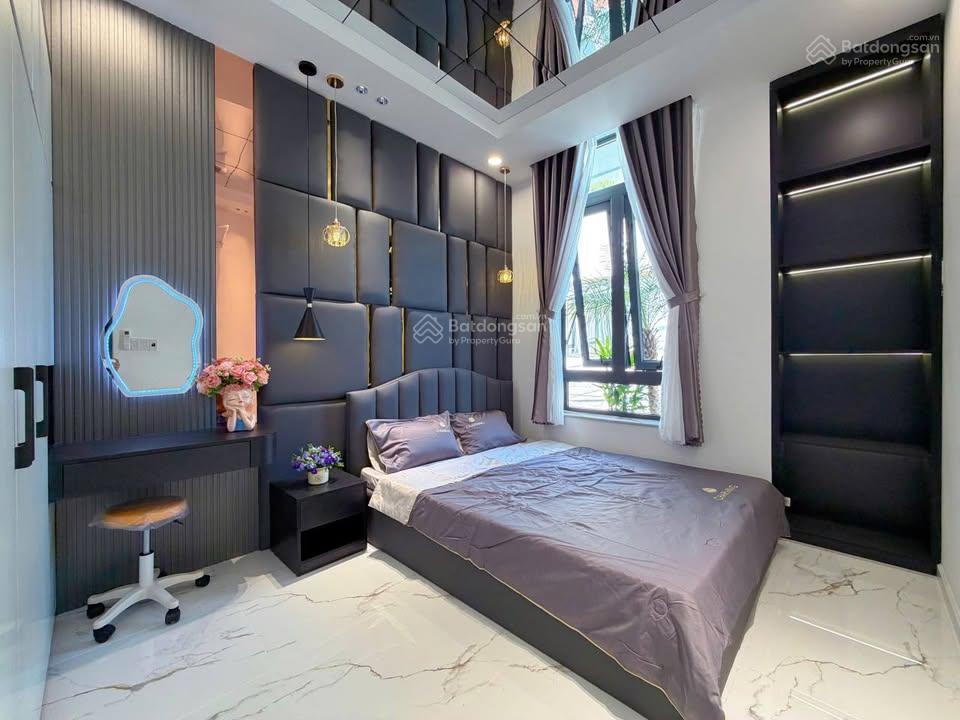 Bán nhà nguyễn trọng tuyển, phú nhuận ngang 6m  sân ô tô  phòng trệt cho bố mẹ  chỉ 8.75 tỷ