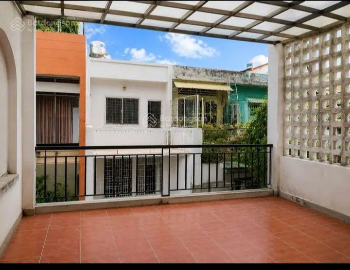 Nhà hxh nguyễn văn đậu 60m2, ngang 5m, 4pn, sân thượng thoáng, 5,1 tỷ tl