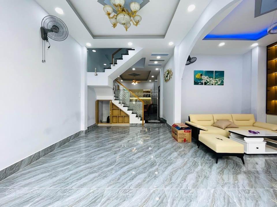 Đầu nơ trang long, bình thạnh  ngang 8.6m hiếm có! 102m hxh  6pn (có pn trệt)  chỉ 9.95 tỷ tl