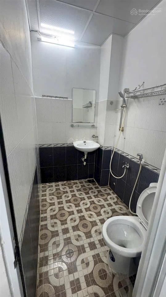 Cho thuê nhà riêng tại 108/14 vườn lài, 45m2, 1 trệt 1 lầu, 2pn, 2wc