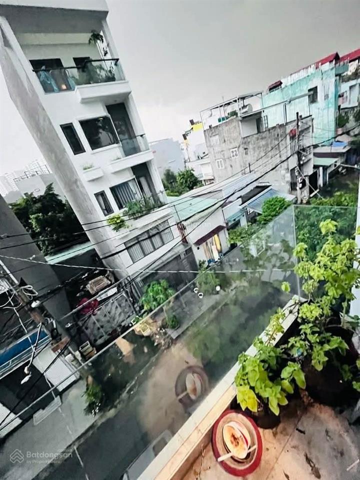 Chỉ 4tỷ, hẻm xe hơi, 2 tầng, 3pn 45m2, ngay nam long quận 7