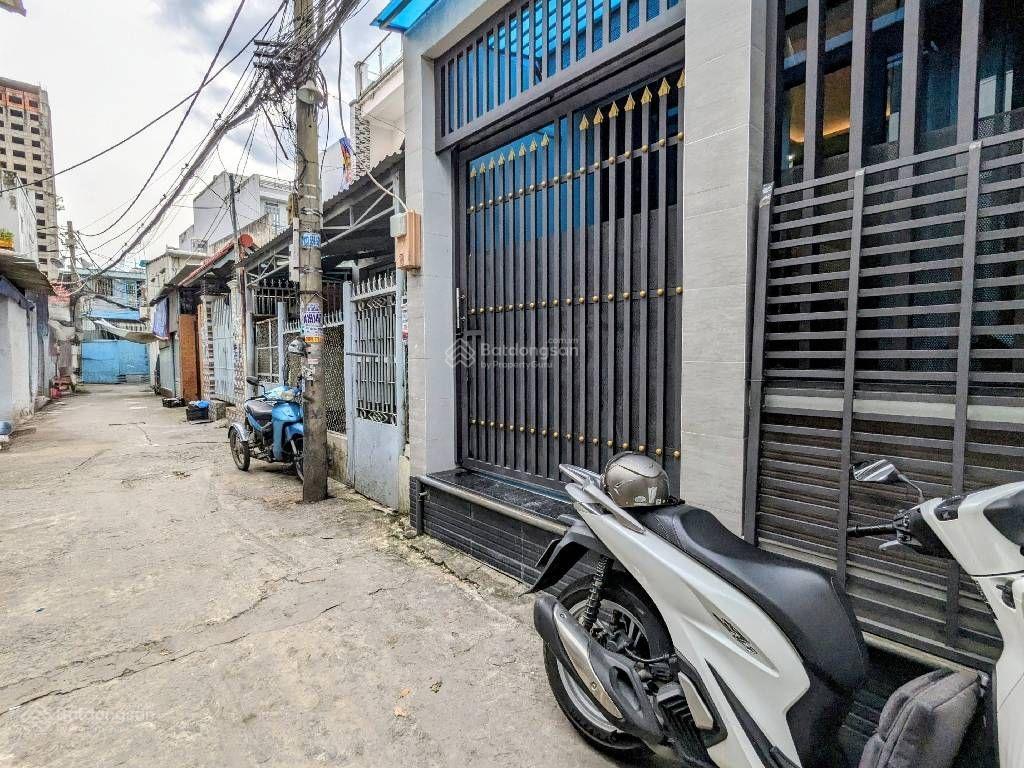 Lô góc phú thuận, quận 7, 50m2, 2pn, 3wc hàng hiếm đẹp, ở ngay